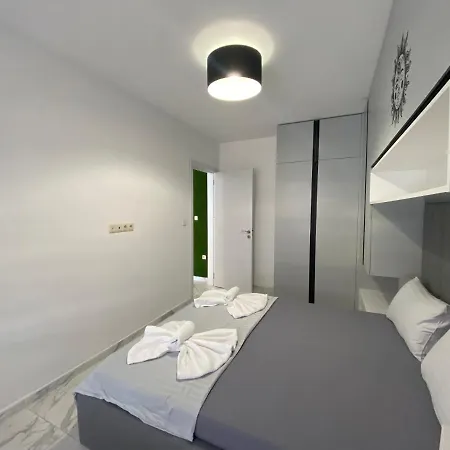 Apartment Cherno 1 N